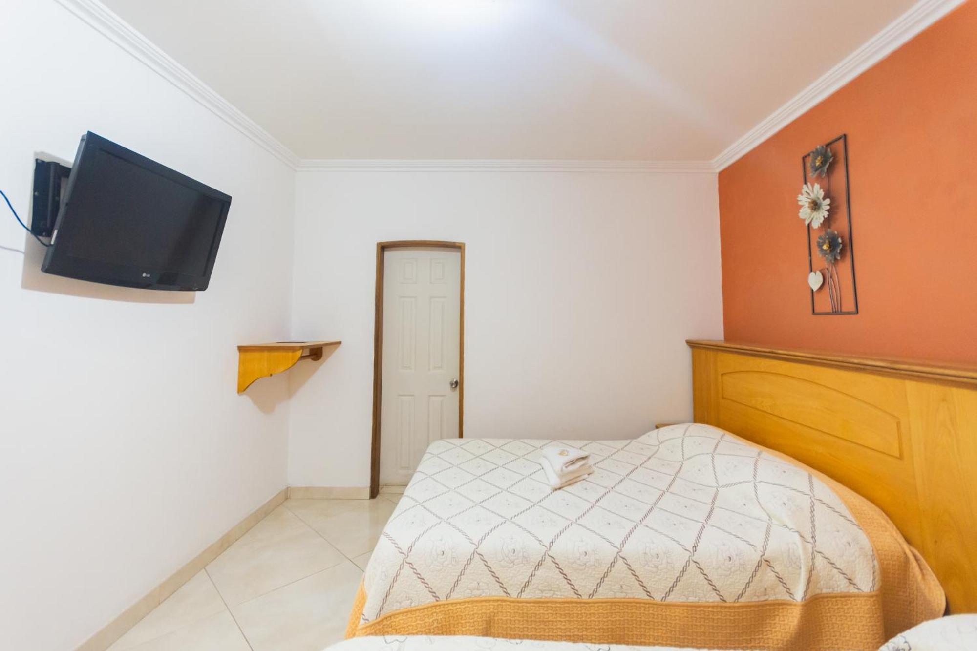 Hotel Real Guatapé Extérieur photo