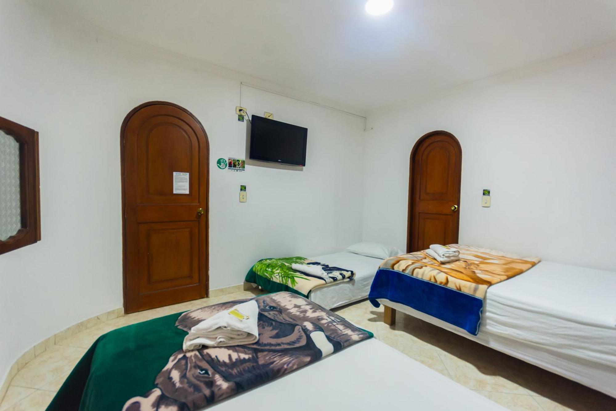 Hotel Real Guatapé Extérieur photo