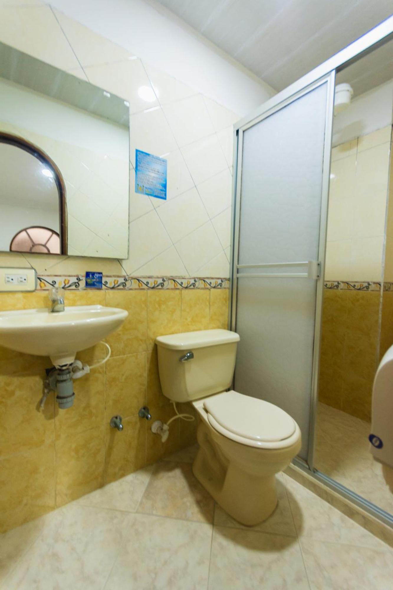 Hotel Real Guatapé Extérieur photo