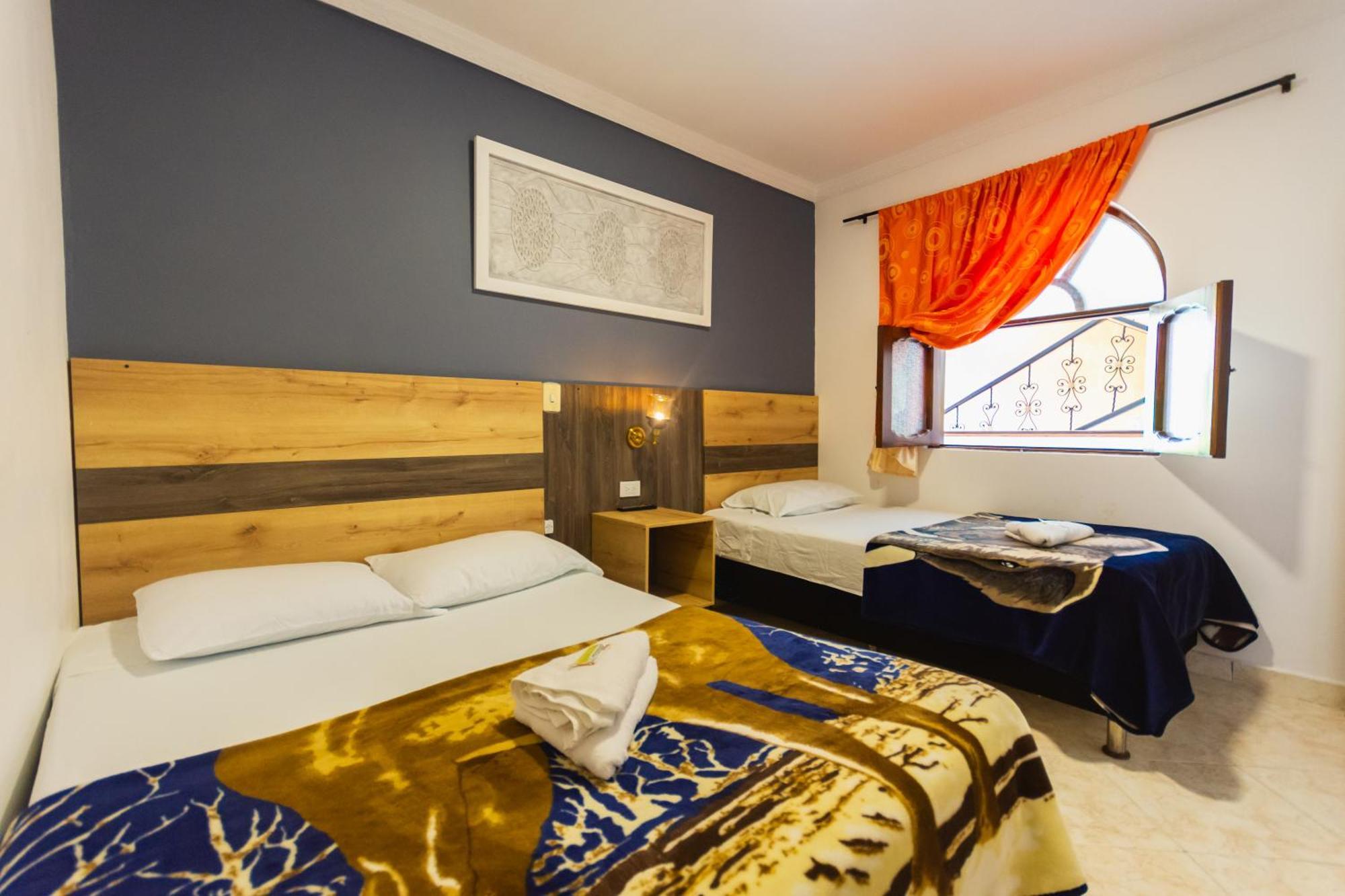 Hotel Real Guatapé Extérieur photo