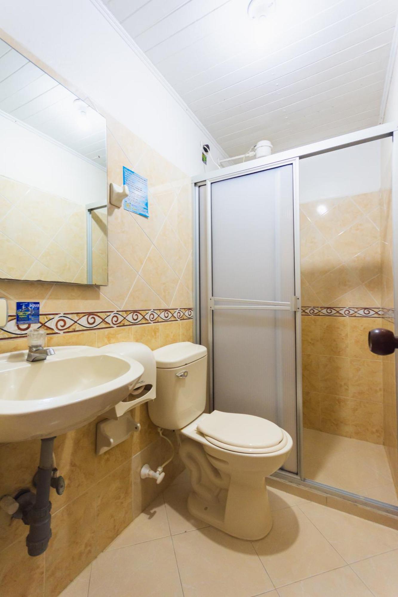 Hotel Real Guatapé Extérieur photo