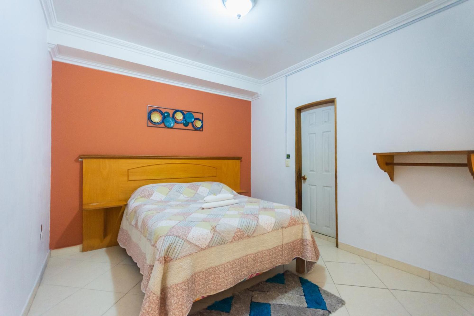 Hotel Real Guatapé Extérieur photo