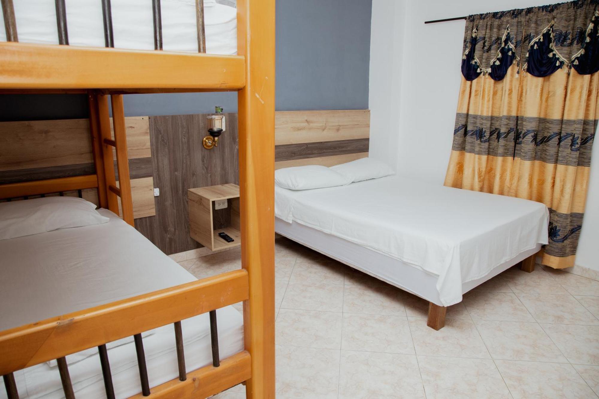 Hotel Real Guatapé Extérieur photo