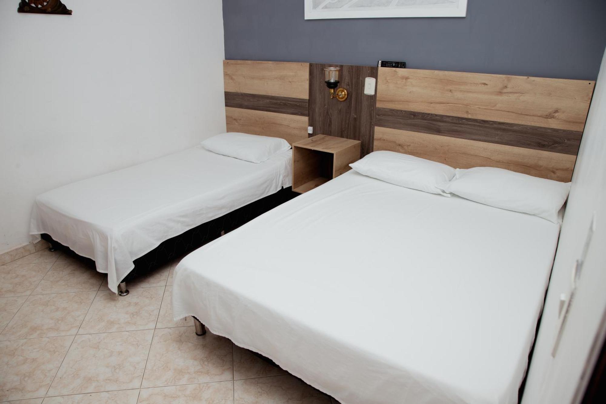 Hotel Real Guatapé Extérieur photo